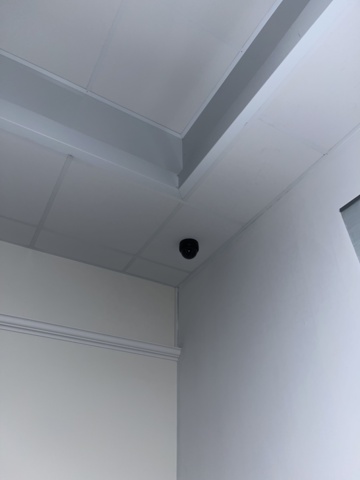 1131522-5 Surveillance system with recorder & 4 screens