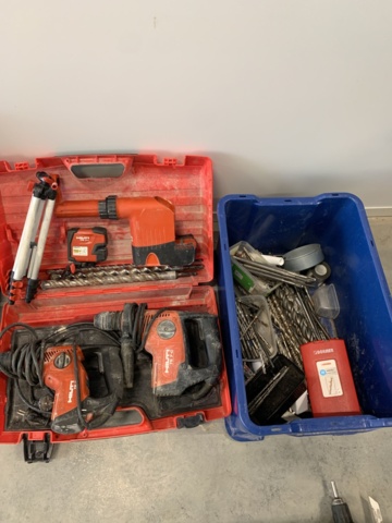 HILTI Verktygspaket - Auktioner online - Nätauktioner ...