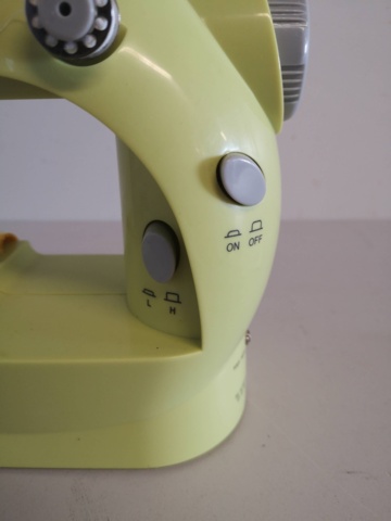 1138708-4 Sewing machine Mini No reservation price!
