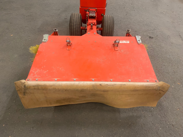 1138556-7 Sweeping machine Hako Profi-Variette 3632