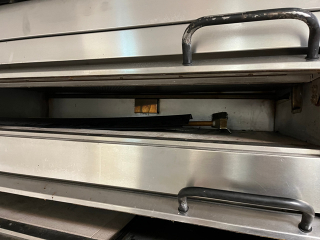 1039829-5 Pizza oven - Sveba Dahlen Classic DC-33