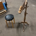1069521-4 Music stand & stool