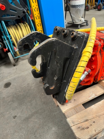 1138742-2 Concrete scissors NPK-X3A