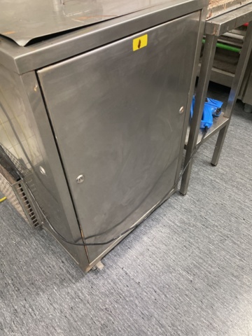 1110245-14 Chocolate machine LCM 240 ATC/S Including 2 tables