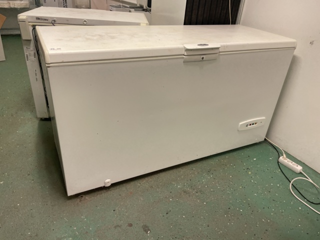 1110263-3 Frysbox 503Liter - Whirlpool AFG 6592-B