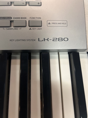 1069536-3 Casio LK-280 synt