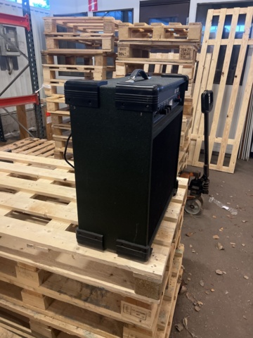 1069543-3 Lem B102 amplifier