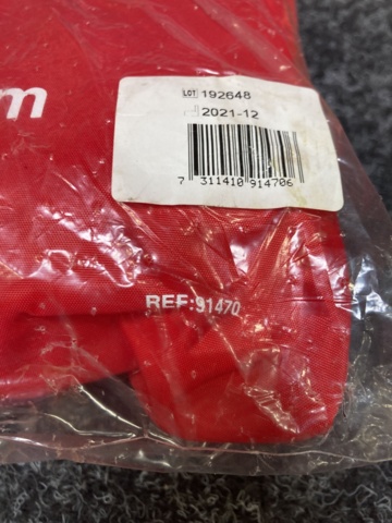 1138649-5 First aid kit ( New/unused )