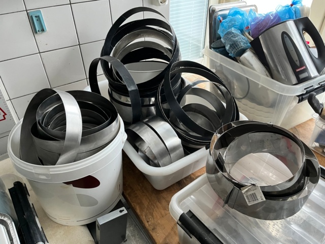 1138585-6 Kitchenware - Kitchen Appliances & Equipment