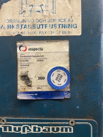 1048214-6 2-Pillar lift 2500kg - Nussbaum 2.25 SLE - 2001