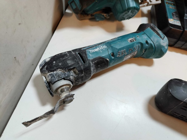 1128827-13 Makita Package