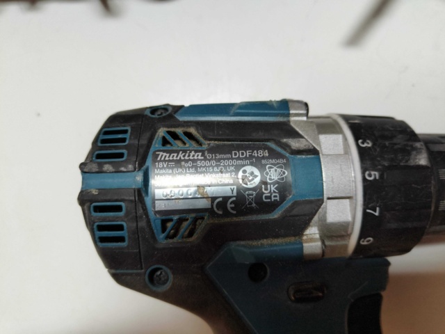 1128827-19 Makita Package