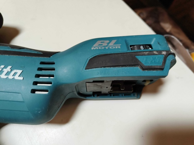 1128827-21 Makita Package