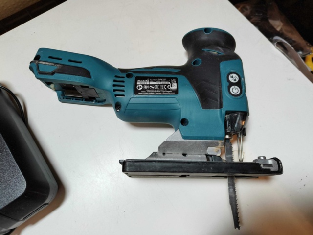 1128827-23 Makita Package
