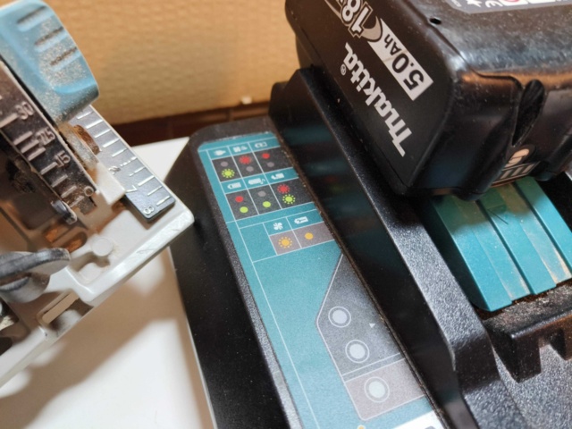 1128827-28 Makita Package