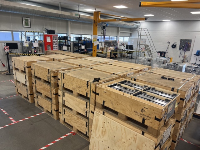 1116892-3 Battery cell modules for vehicle batteries