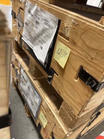 1116892-11 Battery cell modules for vehicle batteries