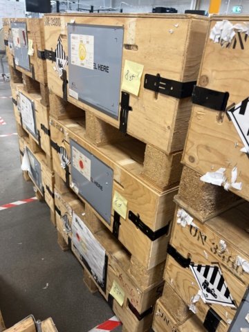 1116892-13 Battery cell modules for vehicle batteries