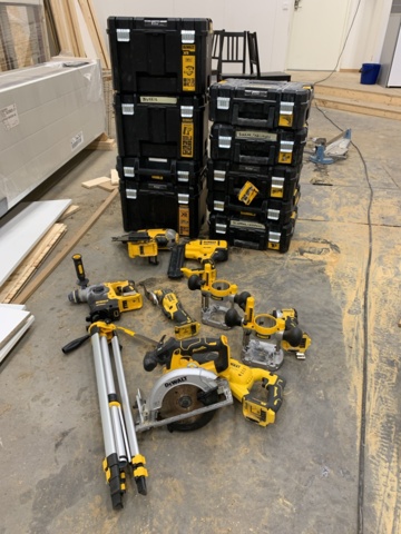 Lot of Construction machines from DeWalt & Accessories - PS Auction ...
