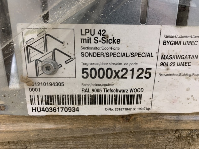1065385-3 Garage door Hörmann LPU 42 with S-Sicke