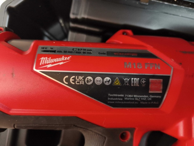 1128831-10 Spikpistol Milwaukee M18FFN