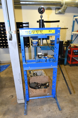 1138938-1 Workshop press