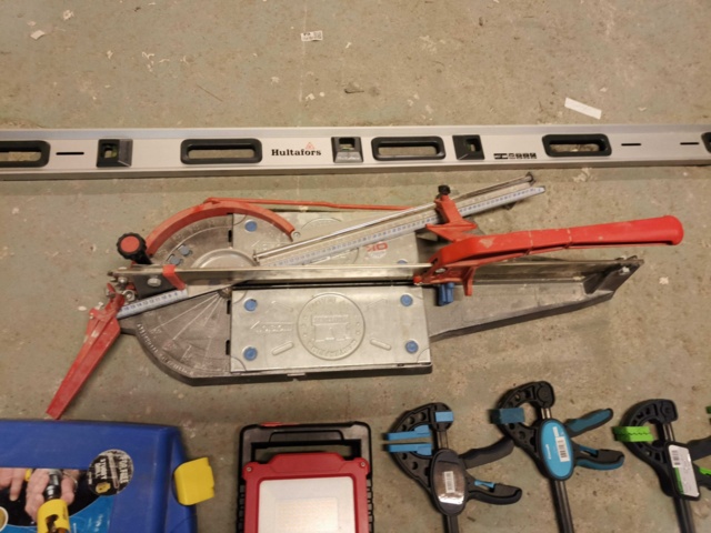 1128841-19 Accessories for the Carpenter
