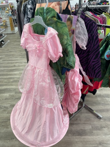 1110291-10 1st Shop stand - Party with Masquerade clothes