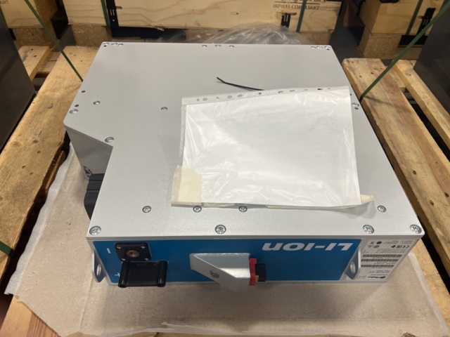 1053030-1 EasyPower Lithium Ion Battery EP24260P-S5-E