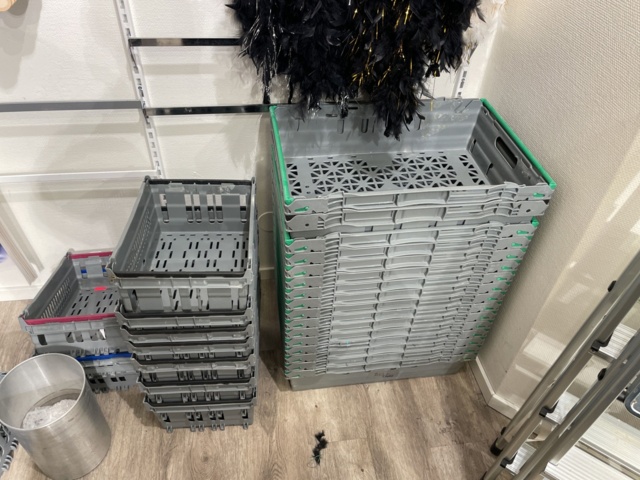 1110297-13 Everything in the Corner - Masquerade Costumes & Party Accessories