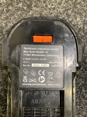 1138696-3 Charging package AEG 18V 2.0Ah x 3 and battery charger AL18G