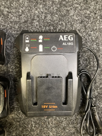1138696-4 Charging package AEG 18V 2.0Ah x 3 and battery charger AL18G