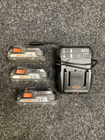 1138697-1 Charging package AEG 18V 2.0Ah x 3 and battery charger AL18G