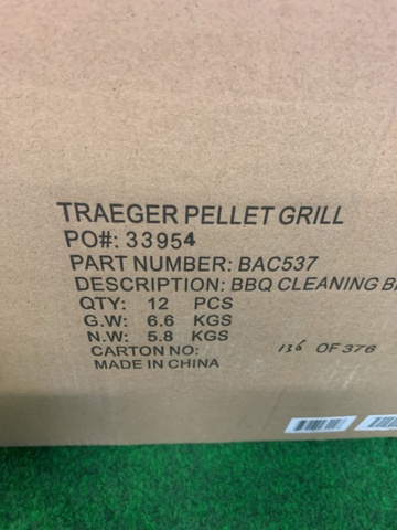 881165-12 Traeger party accessories