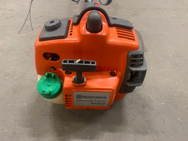 1139013-3 Grass trimmer Husqvarna 325LD