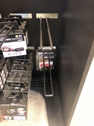 881204-5 CTEK Charging accessories with display