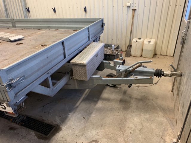 881205-5 CO TRAILER 3500 HB