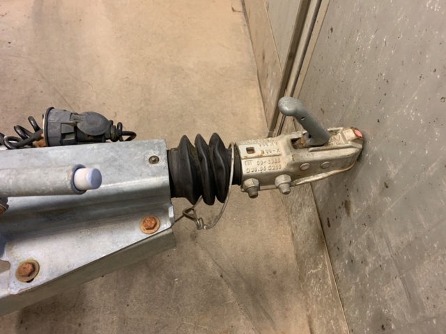 881205-6 CO TRAILER 3500 HB