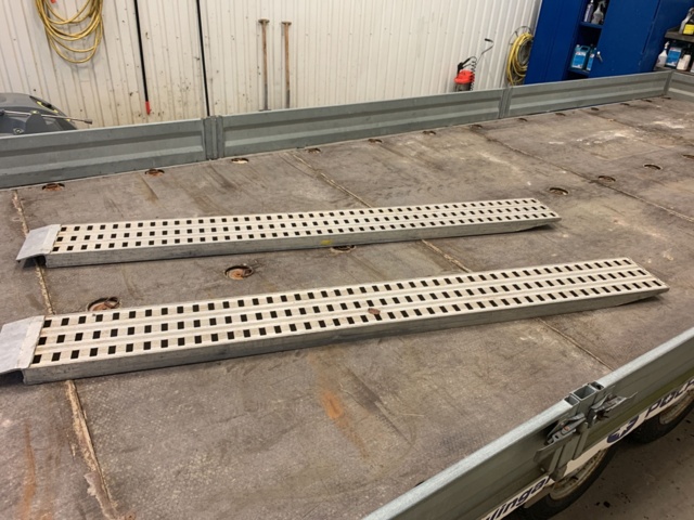 881205-14 CO TRAILER 3500 HB