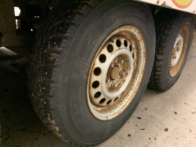 881205-16 CO TRAILER 3500 HB