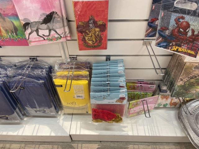 1110308-6 Party with Masquerade Equipment & Party Accessories