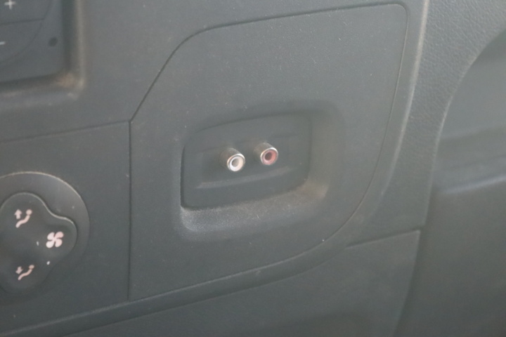 1139208-36 Renault Master Chassi Cab 3.5 T 2.3 dCi - 2011