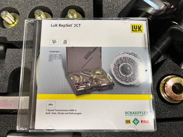 1139221-3 Clutch kit LuK RepSet 2CT