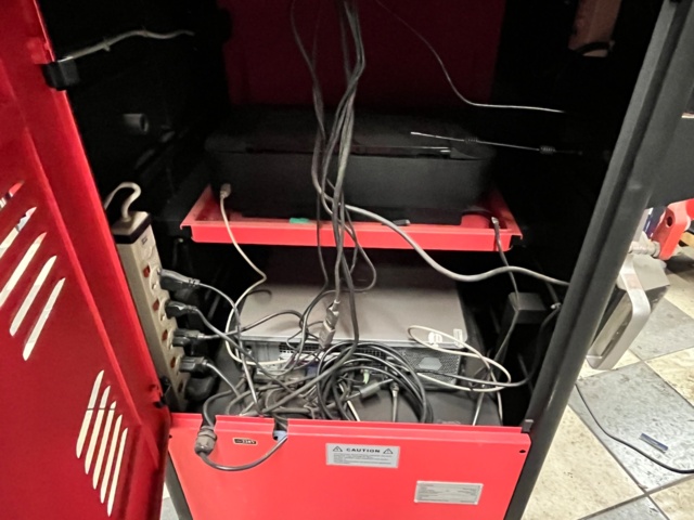 1139232-4 Wheel alignment machine Launch X-631 - 2011