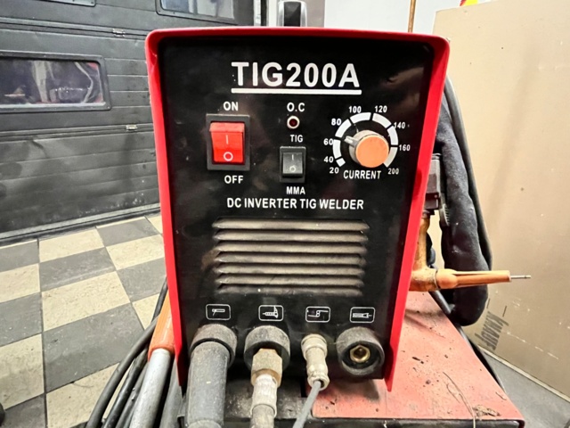 1139234-3 TIG Welding TIG200A