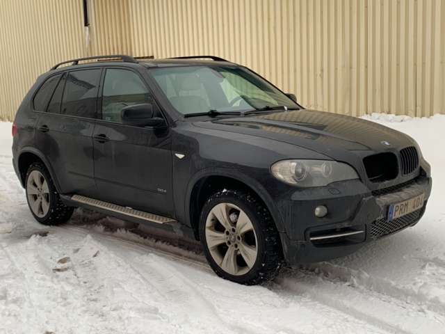 1065392-3 BMW X5 xDrive30d -2009