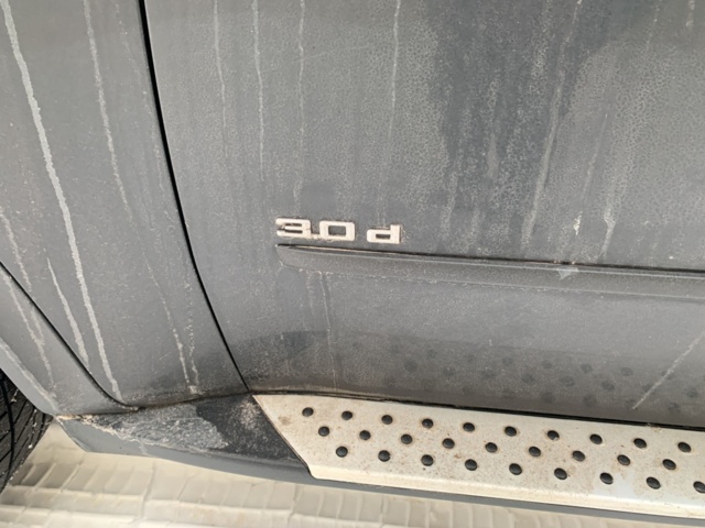 1065392-10 BMW X5 xDrive30d -2009