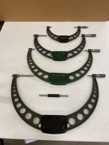 999067-1 4 micrometers