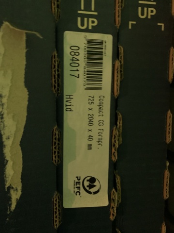 1065418-3 3 doors Swedoor Advance Line Compact 03