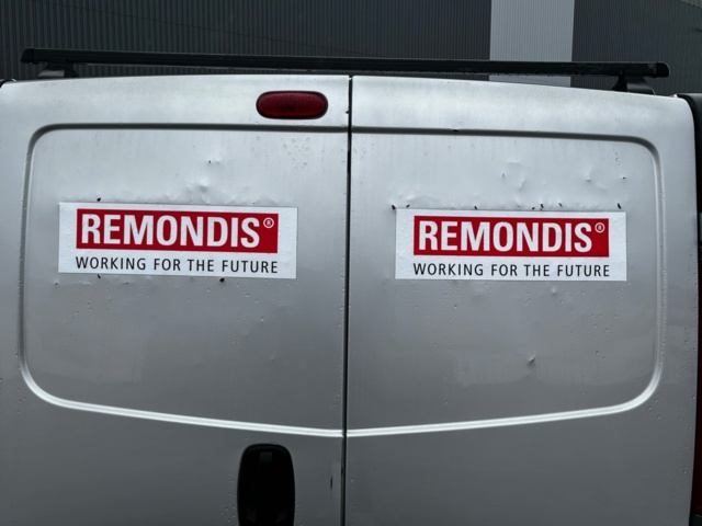 1142004-27 Opel Vivaro Van 2.9t 2.0 CDTI - 2011